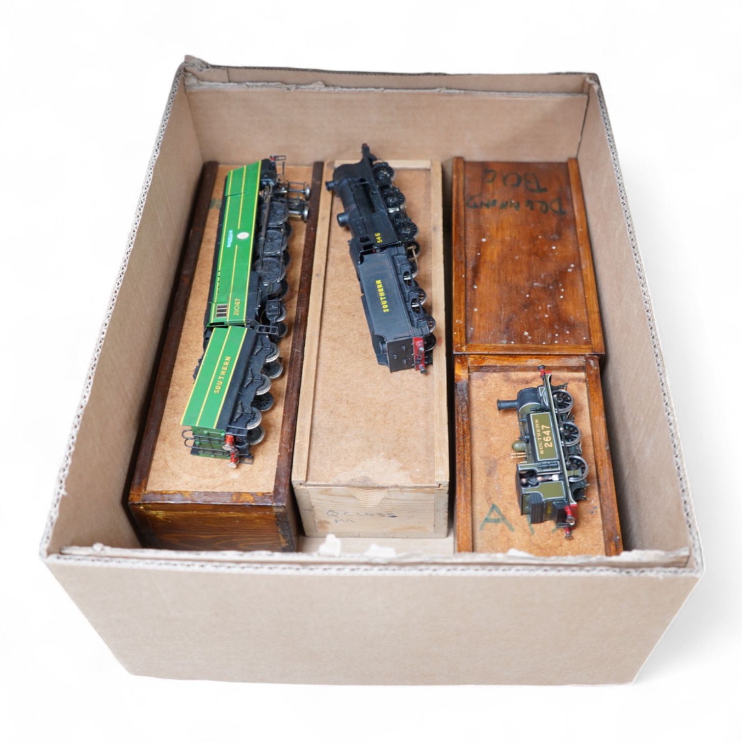 Four EM gauge Southern Railway kit and scratch built locomotives, built and adapted by John Worsley; a Bullied Battle of Britain class, Tangmere 21C167, a class A1X terrier, 2647, a Q class, 546, and an partially painted